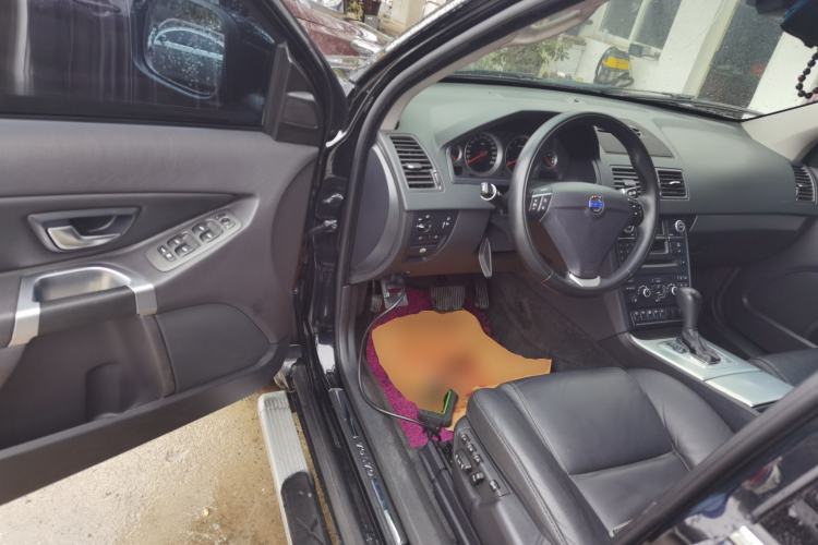 Used Volvo XC Classic 2014 T5 Luxury Edition Driver Seat