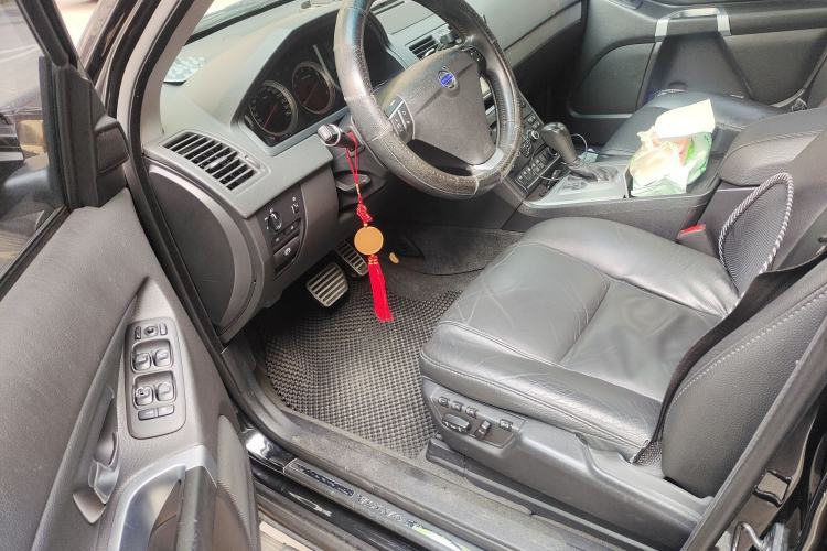 Used Volvo XC Classic 2014 T5 Luxury Edition Driver Seat