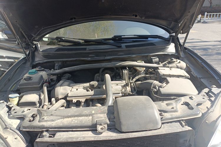 Used Volvo XC Classic 2014 T5 Executive Edition Engine Bay