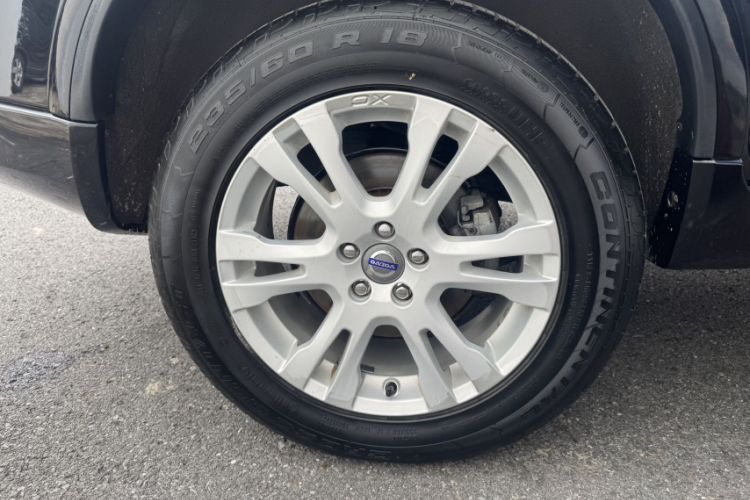 Used Volvo XC Classic 2014 T5 Luxury Edition Exterior 7