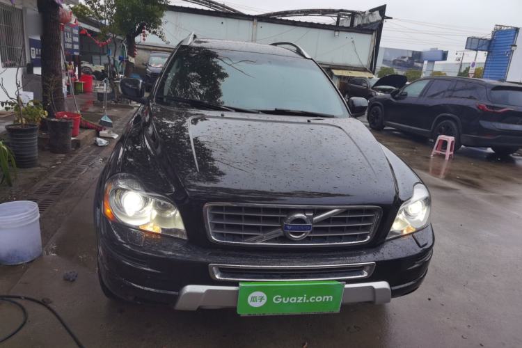 Used Volvo XC Classic 2014 T5 Luxury Edition Front