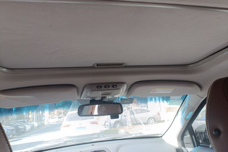 Used Volvo XC Classic 2014 T5 Executive Edition Headliner