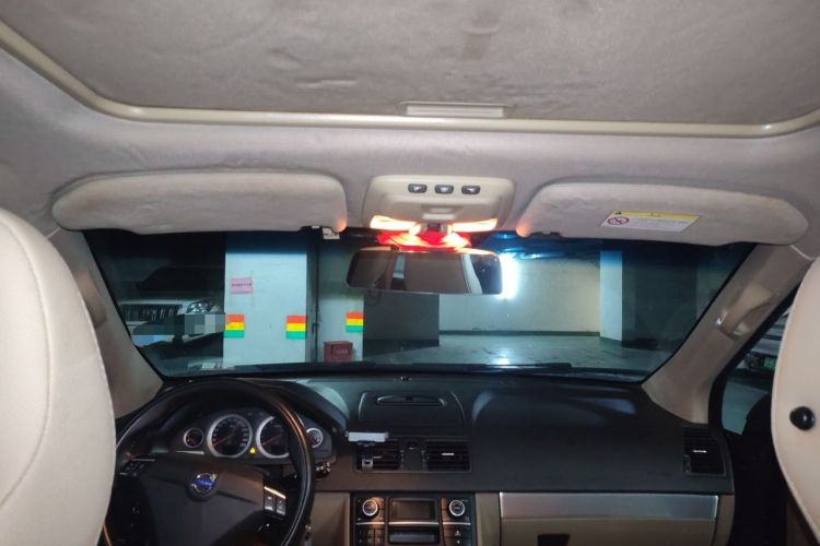 Used Volvo XC Classic 2014 T5 Luxury Edition Headliner