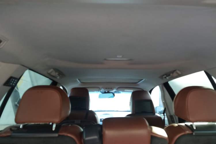 Used Volvo XC Classic 2014 T5 Executive Edition Headliner