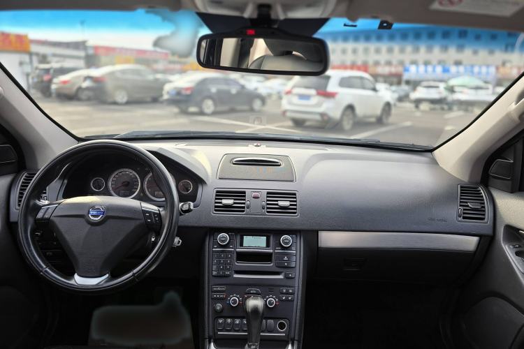 Used Volvo XC Classic 2014 T5 Luxury Edition Interior 1