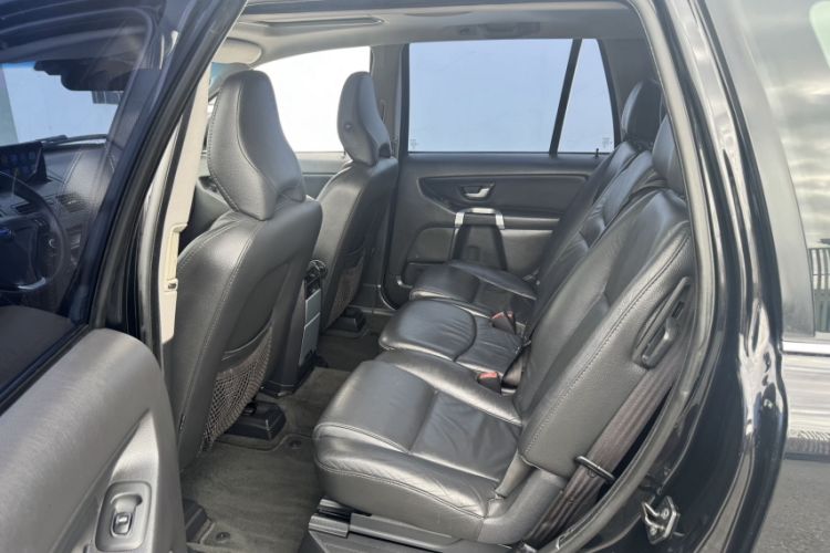 Used Volvo XC Classic 2014 T5 Luxury Edition Interior 4