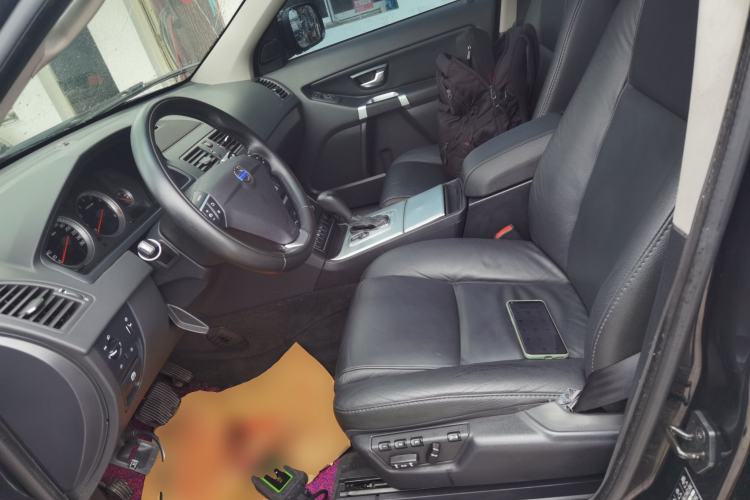 Used Volvo XC Classic 2014 T5 Luxury Edition Left Front Seat