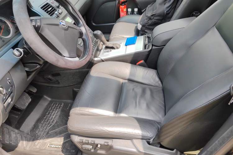 Used Volvo XC Classic 2014 T5 Luxury Edition Left Front Seat