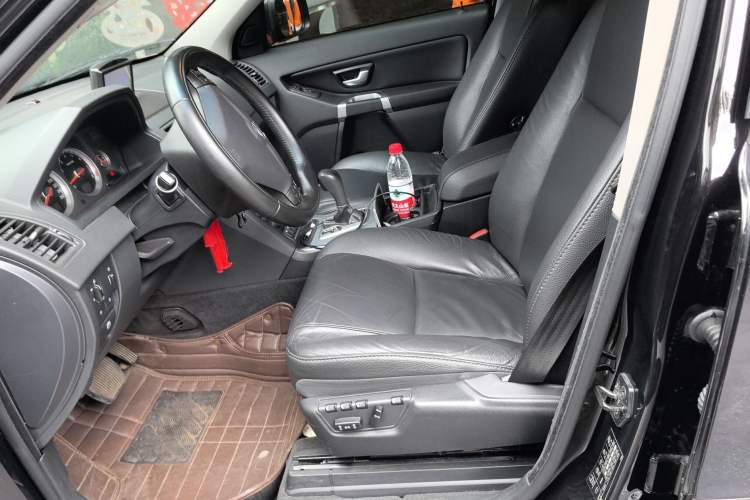 Used Volvo XC Classic 2014 T5 Luxury Edition Left Front Seat