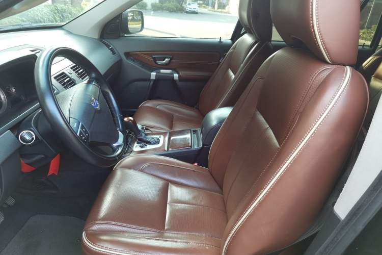 Used Volvo XC Classic 2014 T5 Executive Edition Left Front Seat
