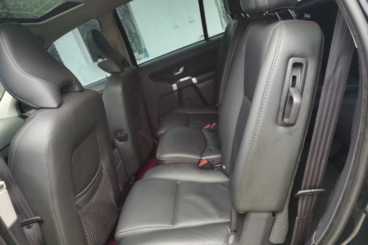 Used Volvo XC Classic 2014 T5 Luxury Edition Left Rear Seat