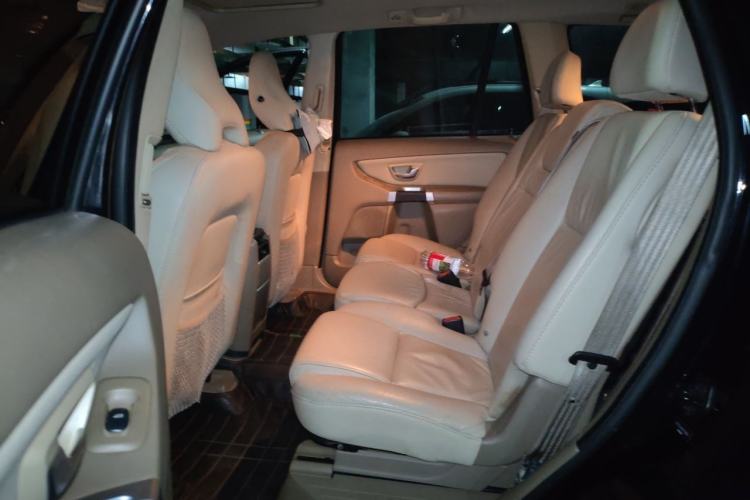 Used Volvo XC Classic 2014 T5 Luxury Edition Left Rear Seat