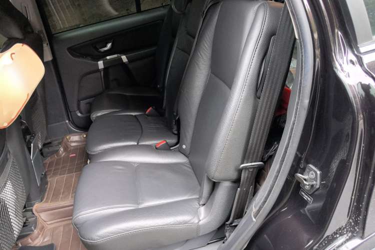 Used Volvo XC Classic 2014 T5 Luxury Edition Left Rear Seat