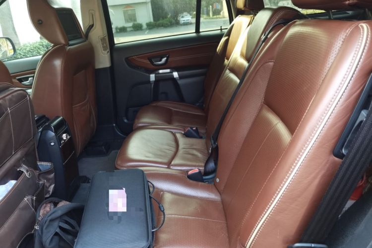 Used Volvo XC Classic 2014 T5 Executive Edition Left Rear Seat