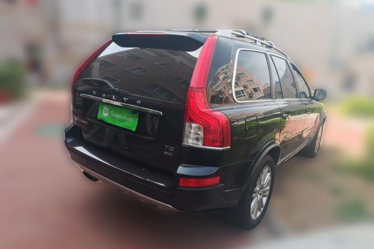 Used Volvo XC Classic  Rear Right 45 Deg