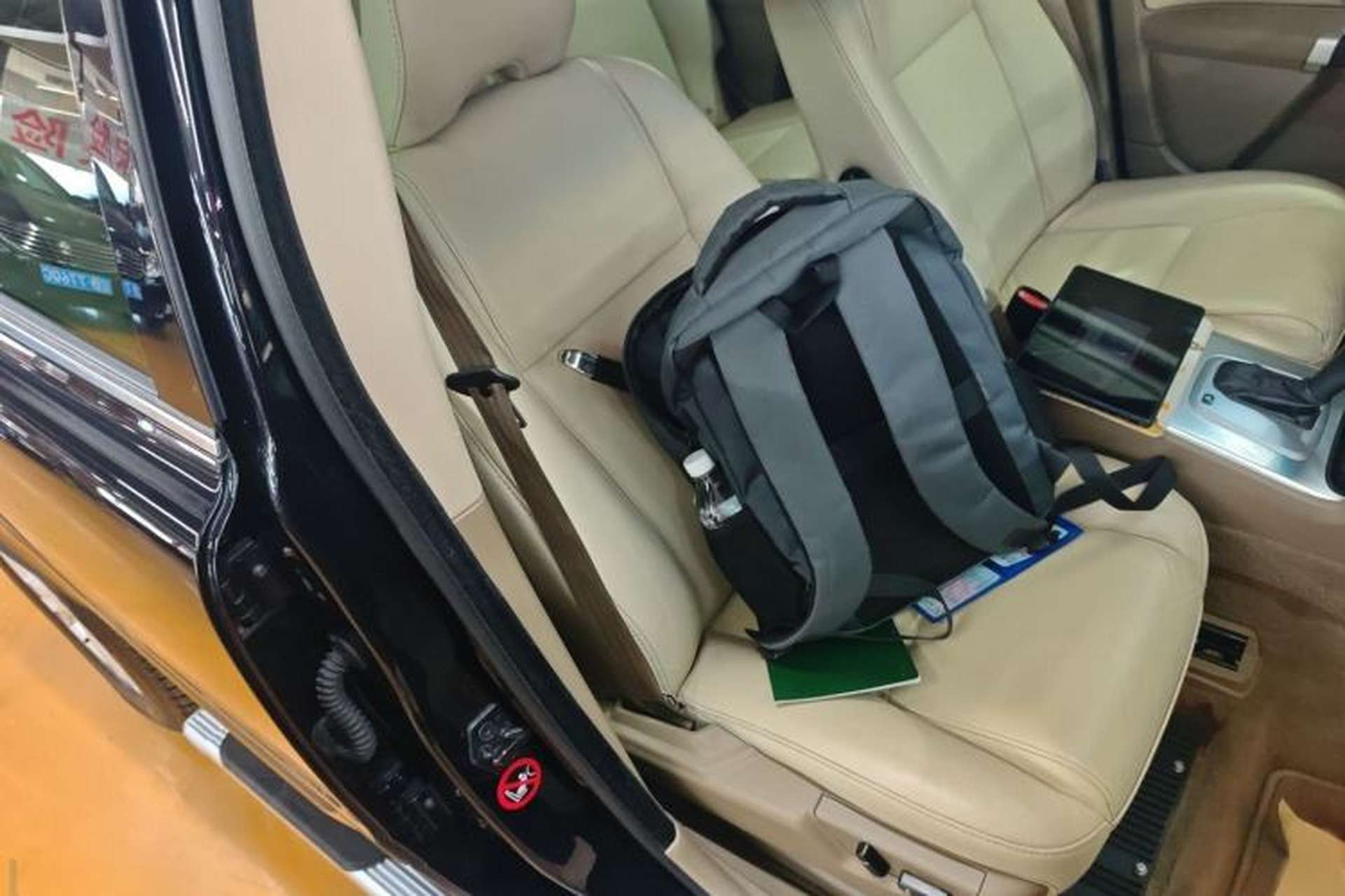 Used Volvo XC Classic 2014 T5 Luxury Edition Right Front Seat