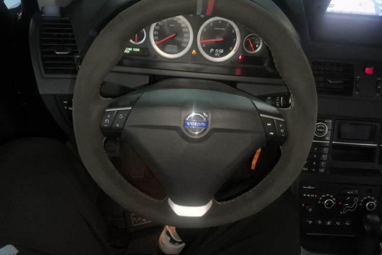 Used Volvo XC Classic 2014 T5 Luxury Edition Steering Wheel
