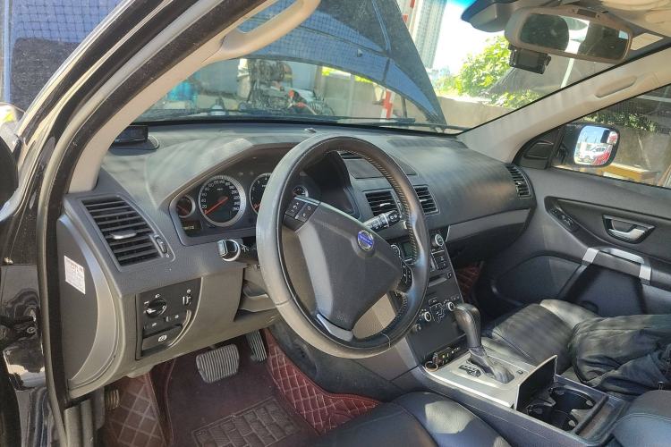 Used Volvo XC Classic 2014 T5 Luxury Edition Steering Wheel