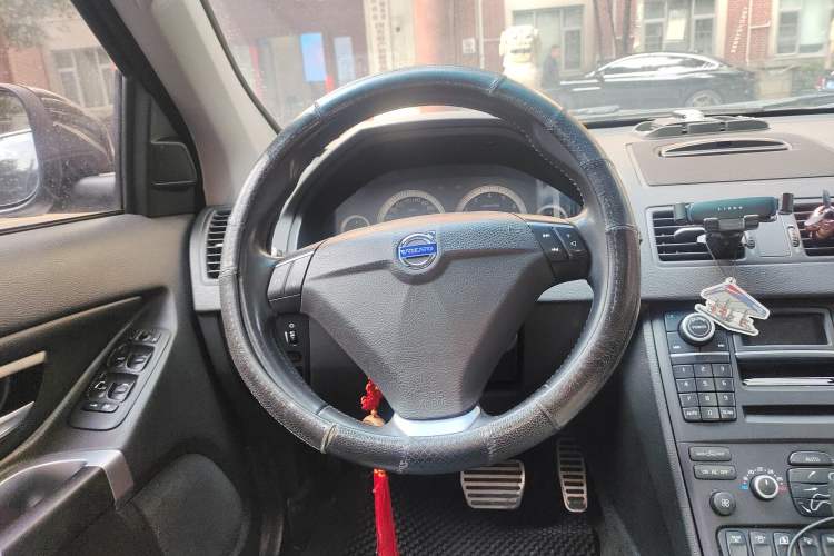 Used Volvo XC Classic 2014 T5 Luxury Edition Steering Wheel