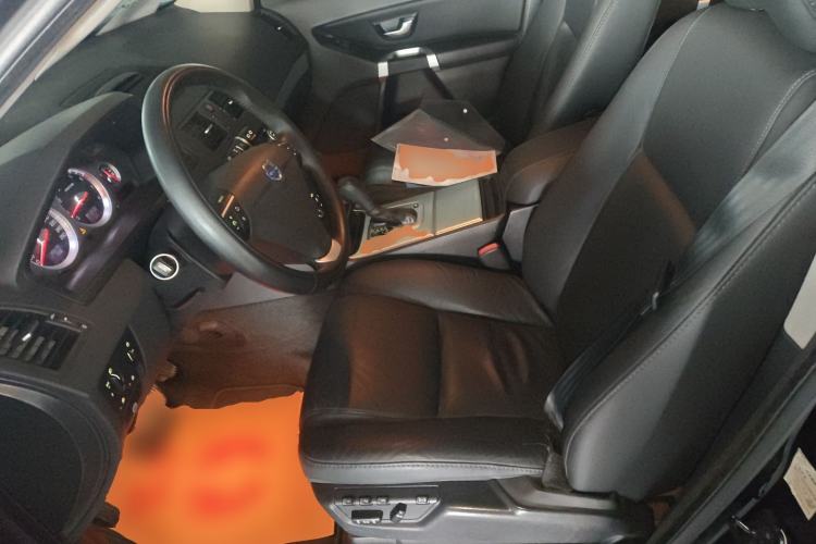 Used Volvo XC Classic 2014 T5 Luxury Edition Left Front Seat