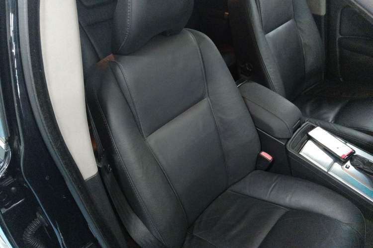 Used Volvo XC Classic 2014 T5 Luxury Edition Right Front Seat
