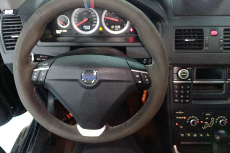 Used Volvo XC Classic 2014 T5 Luxury Edition Steering Wheel