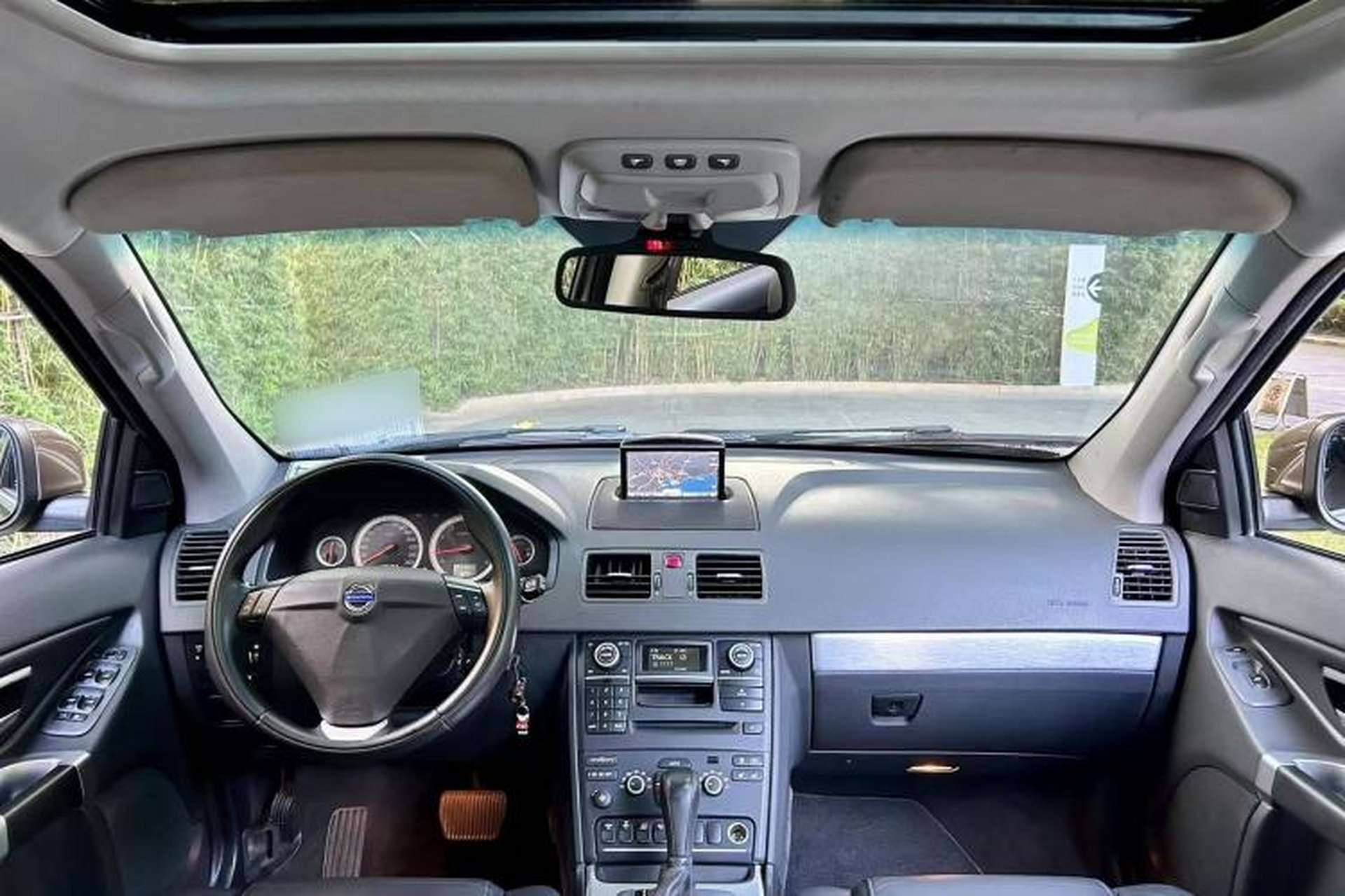 Used Volvo XC Classic 2014 T5 Luxury Edition Center Console