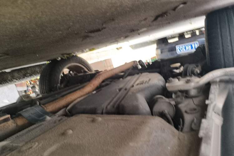 Used Volvo XC Classic 2014 T5 Executive Edition Chassis Rear Right