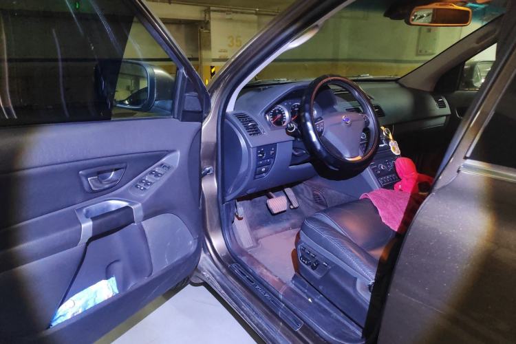 Used Volvo XC Classic 2014 T5 Luxury Edition Driver Seat