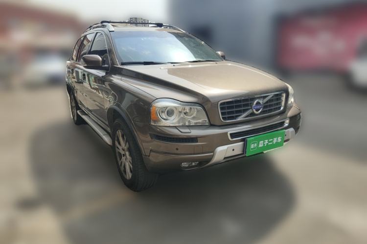 Used Volvo XC Classic 2014 T5 Luxury Edition Front Right 45 Deg