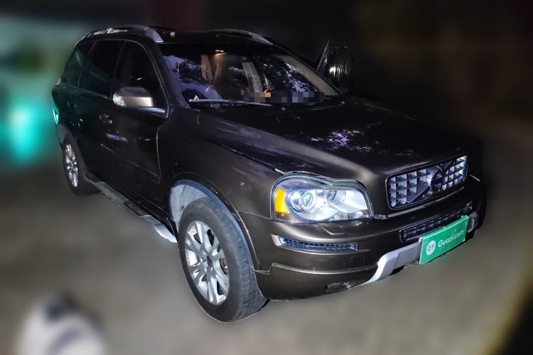 Used Volvo XC Classic 2014 T5 Luxury Edition Front Right 45 Deg