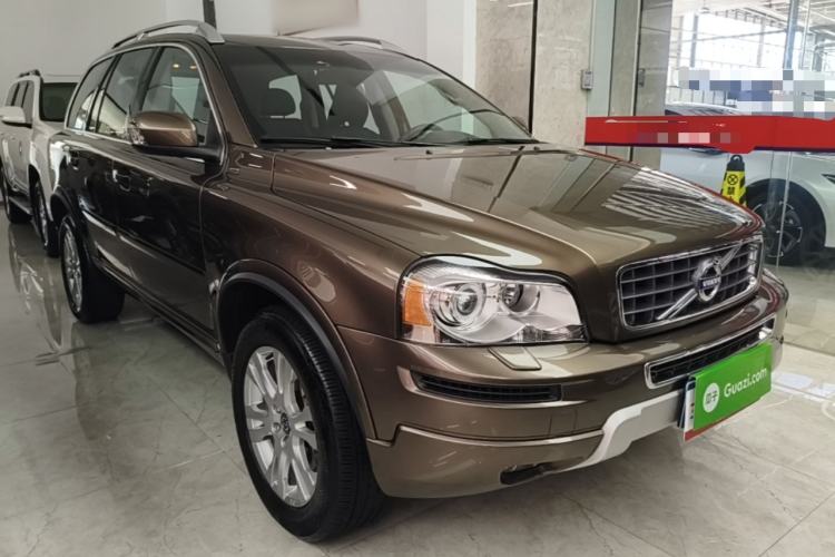 Used Volvo XC Classic 2014 T5 Luxury Edition Front Right 45 Deg