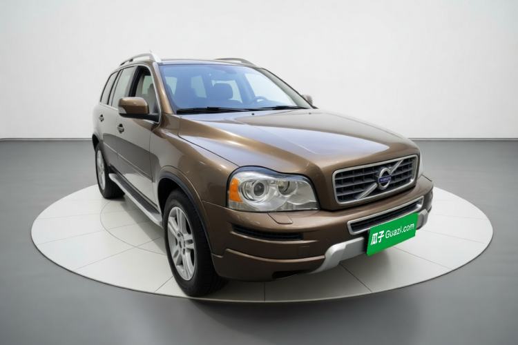 Used Volvo XC Classic 2014 T5 Luxury Edition Front Right 45 Deg