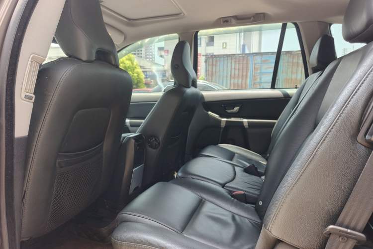 Used Volvo XC Classic 2014 T5 Luxury Edition Headliner