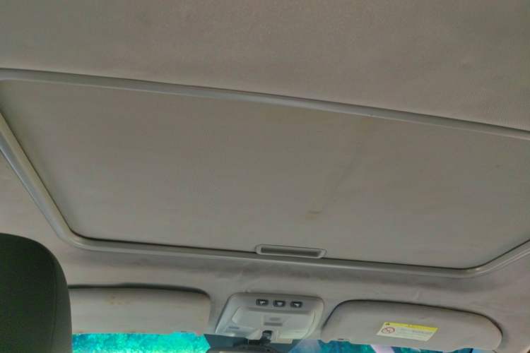 Used Volvo XC Classic 2014 T5 Luxury Edition Headliner