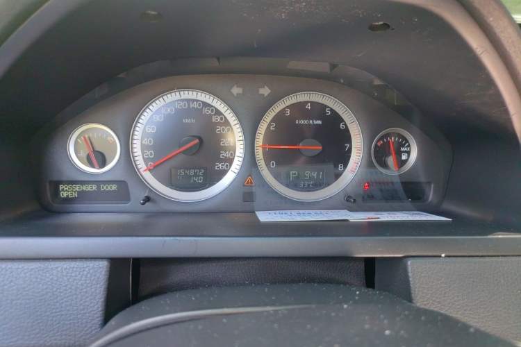 Used Volvo XC Classic 2014 T5 Luxury Edition Instrument Cluster