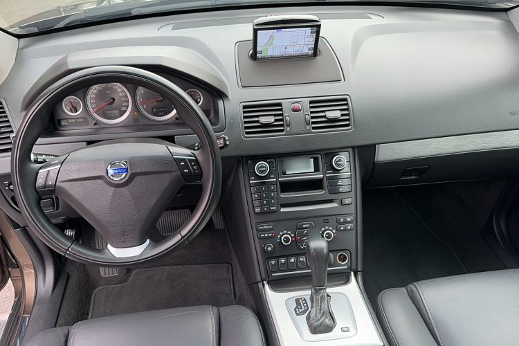Used Volvo XC Classic 2014 T5 Luxury Edition Interior 3