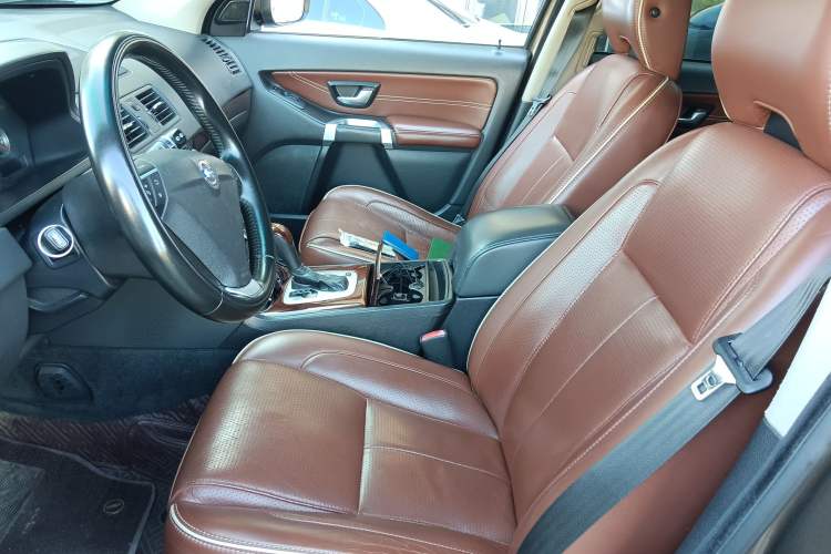 Used Volvo XC Classic 2014 T5 Executive Edition Left Front Seat