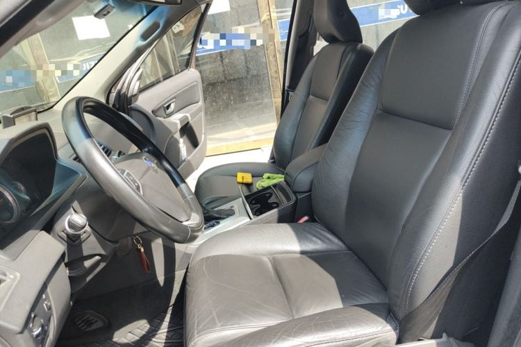 Used Volvo XC Classic 2014 T5 Luxury Edition Left Front Seat