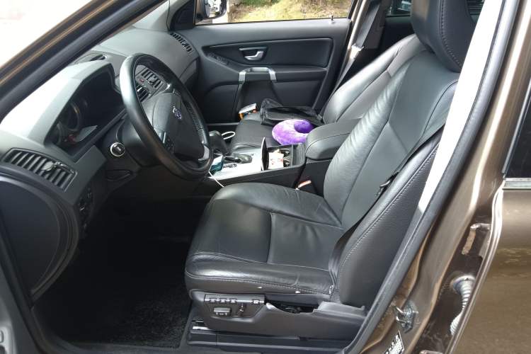 Used Volvo XC Classic 2014 T5 Luxury Edition Left Front Seat