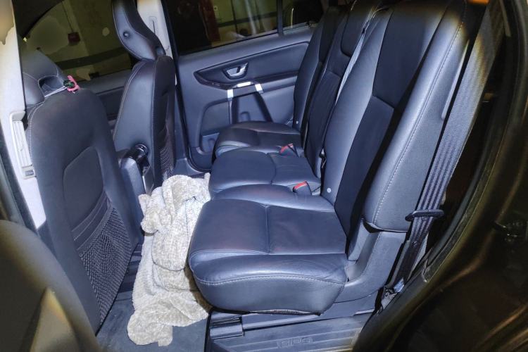 Used Volvo XC Classic 2014 T5 Luxury Edition Left Rear Seat