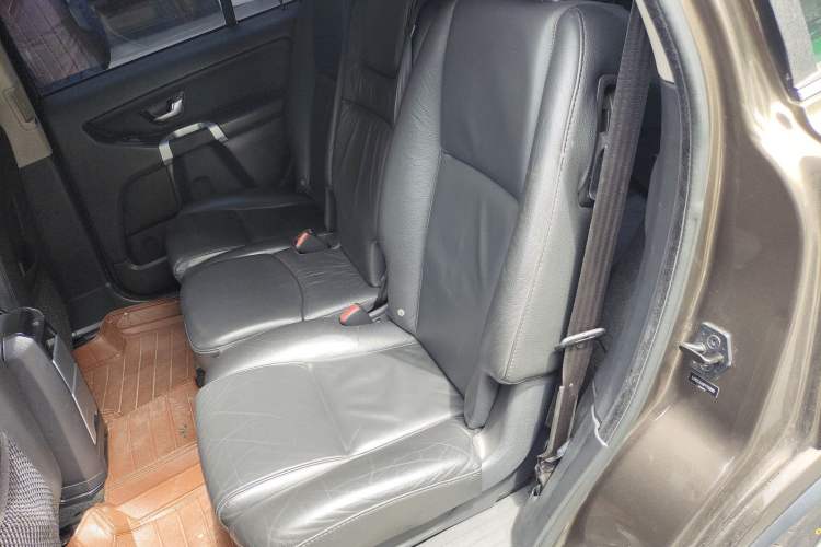 Used Volvo XC Classic 2014 T5 Luxury Edition Left Rear Seat