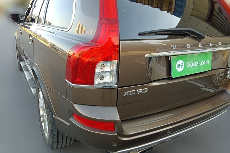 Used Volvo XC Classic 2014 T5 Executive Edition Rear Left 45 Deg