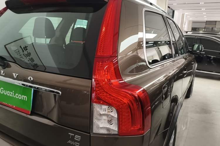 Used Volvo XC Classic 2014 T5 Luxury Edition Right Rear Taillight