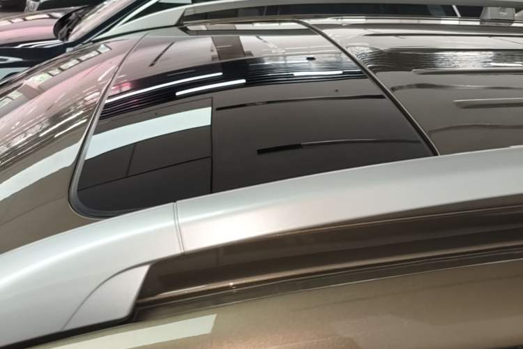Used Volvo XC Classic 2014 T5 Luxury Edition Roof