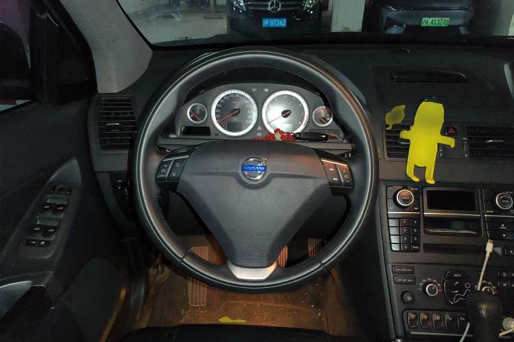Used Volvo XC Classic 2014 T5 Luxury Edition Steering Wheel