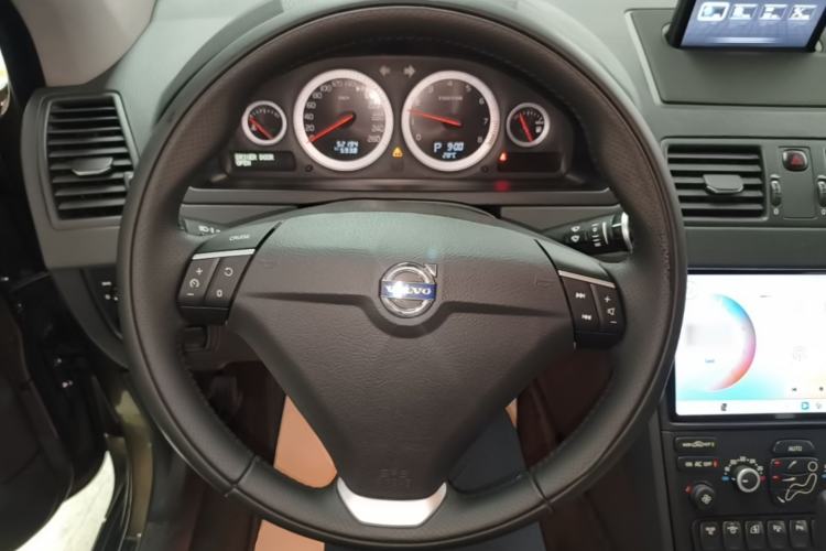 Used Volvo XC Classic 2014 T5 Luxury Edition Steering Wheel