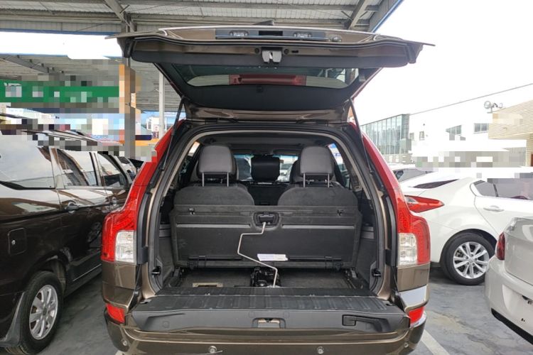 Used Volvo XC Classic 2014 T5 Luxury Edition Trunk