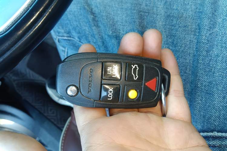 Used Volvo XC Classic 2014 T5 Executive Edition Vehicle Key