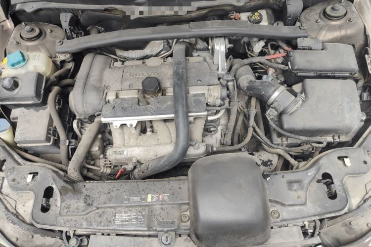 Used Volvo XC Classic 2014 T5 Luxury Edition Engine Bay